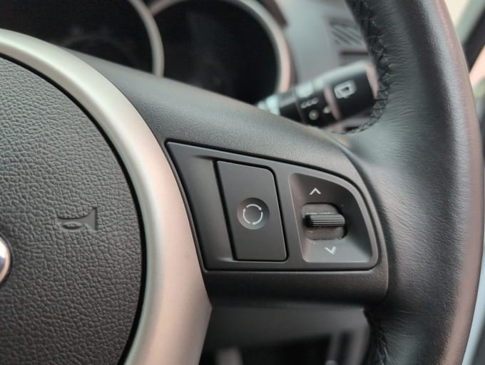 2025 Kia Venga