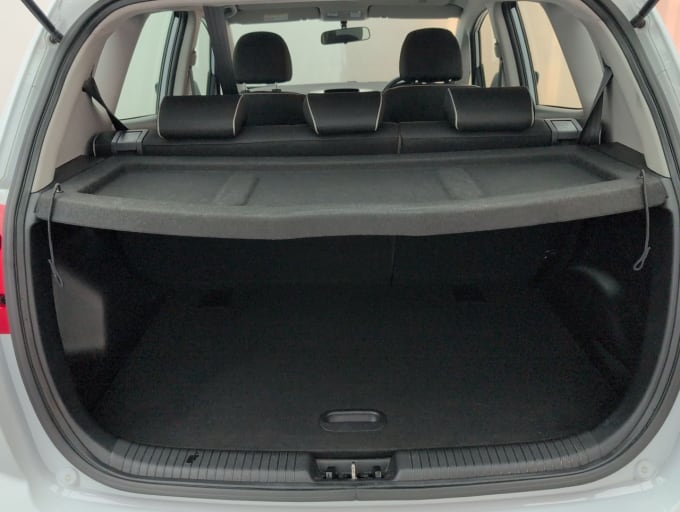 2025 Kia Venga