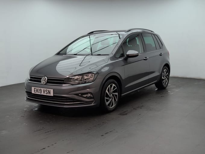 2025 Volkswagen Golf Sv