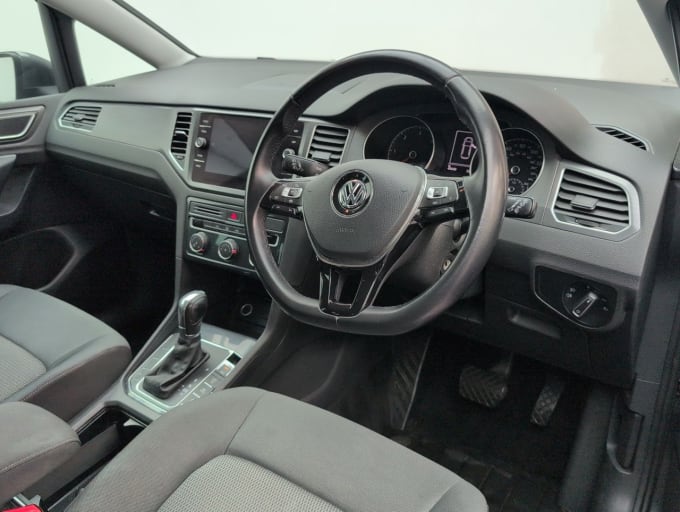 2025 Volkswagen Golf Sv