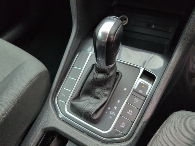 2025 Volkswagen Golf Sv