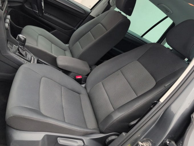 2025 Volkswagen Golf Sv