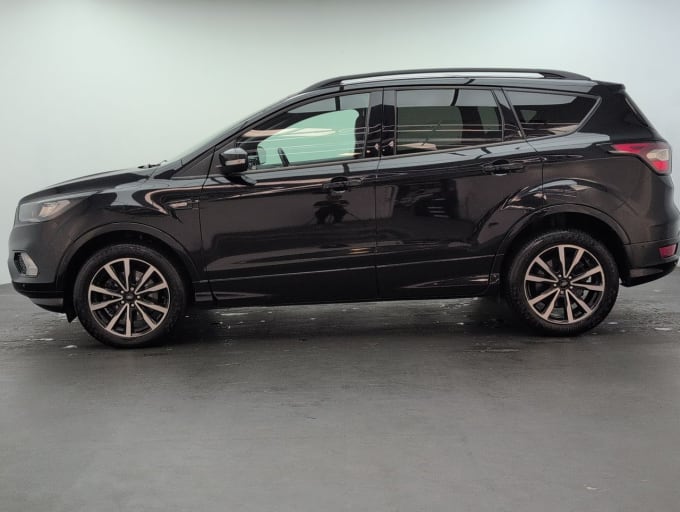2025 Ford Kuga