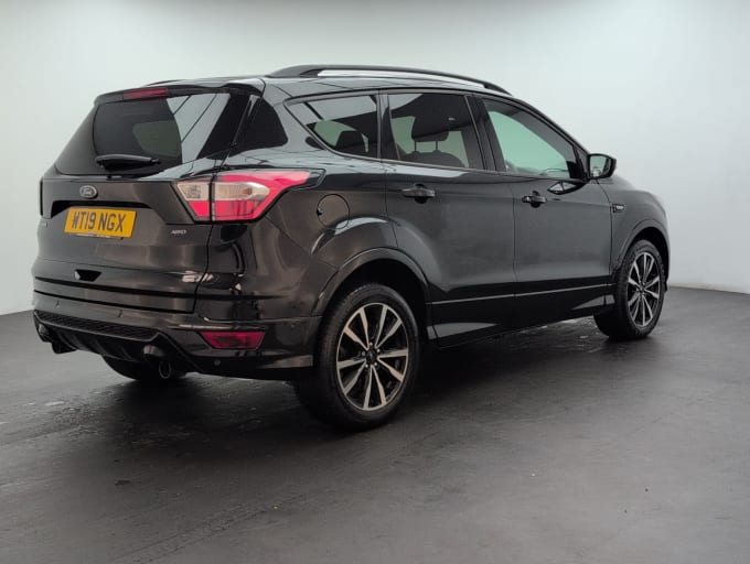 2025 Ford Kuga