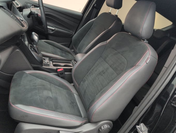 2025 Ford Kuga