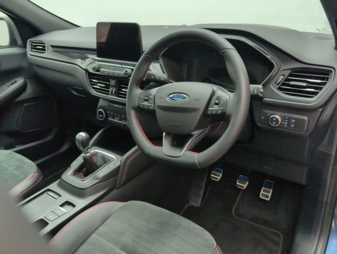 2025 Ford Kuga