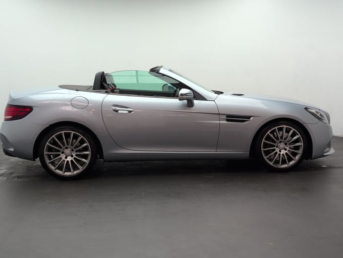 2025 Mercedes-benz Slc