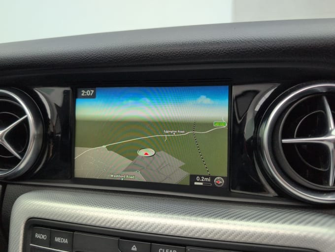 2025 Mercedes-benz Slc