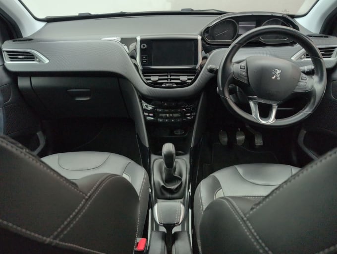 2025 Peugeot 2008
