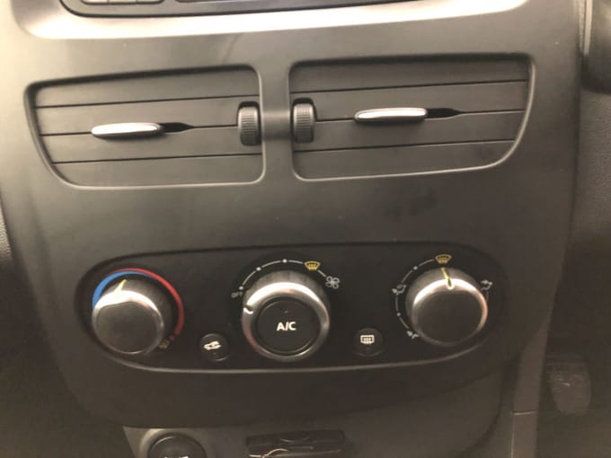 2016 Renault Clio