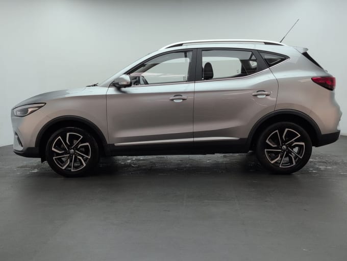 2025 Mg Mg Zs
