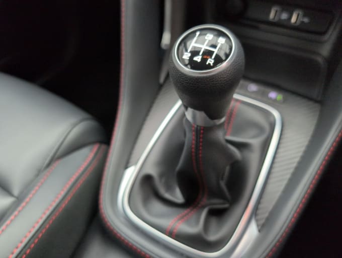 2025 Mg Mg Zs
