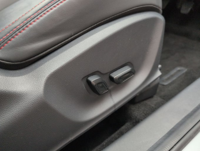 2025 Mg Mg Zs