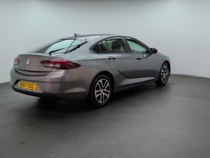 2025 Vauxhall Insignia