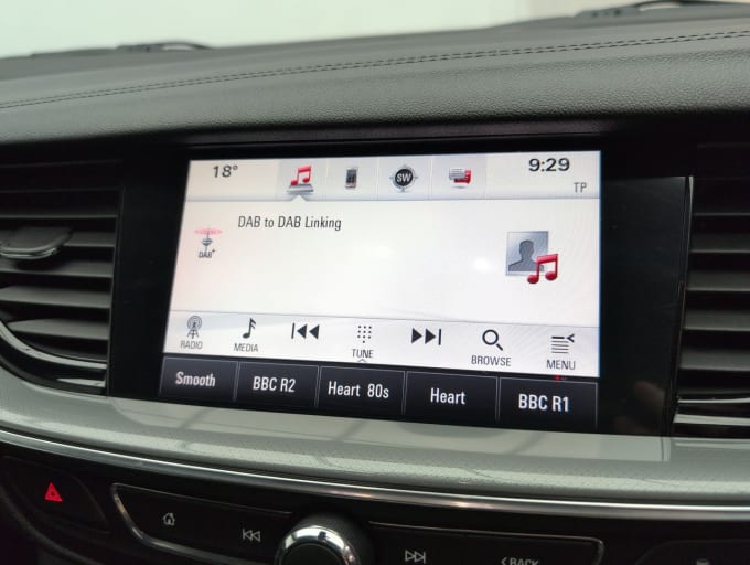 2025 Vauxhall Insignia