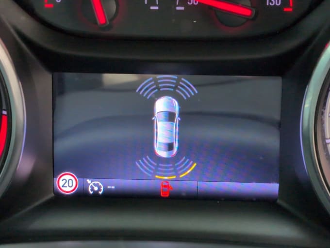2025 Vauxhall Insignia