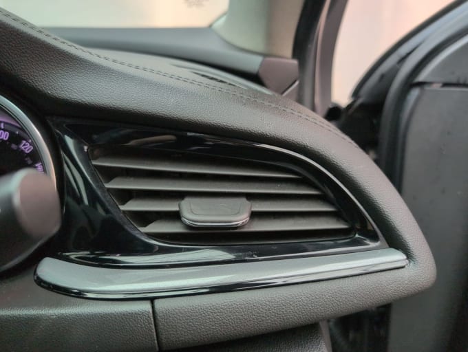 2025 Vauxhall Insignia