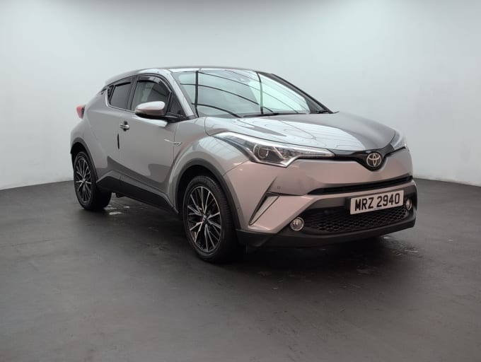 2025 Toyota C-hr