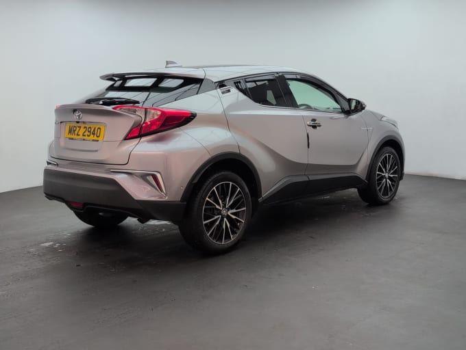 2025 Toyota C-hr