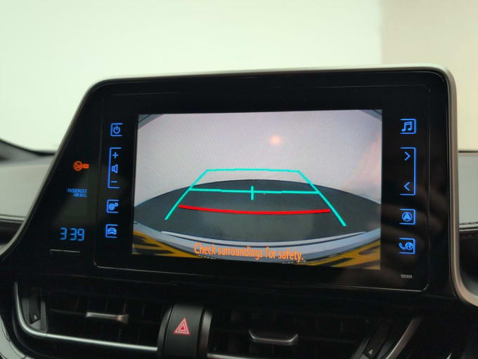 2025 Toyota C-hr