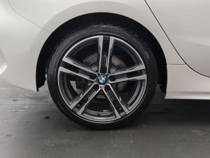 2025 BMW 1 Series