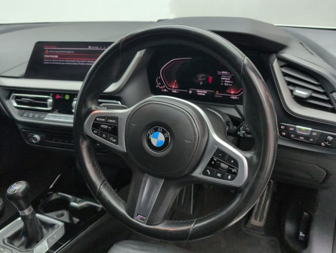 2025 BMW 1 Series