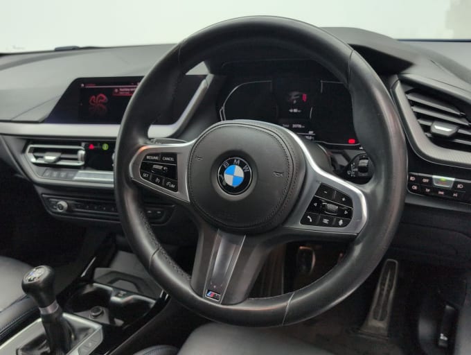 2025 BMW 1 Series