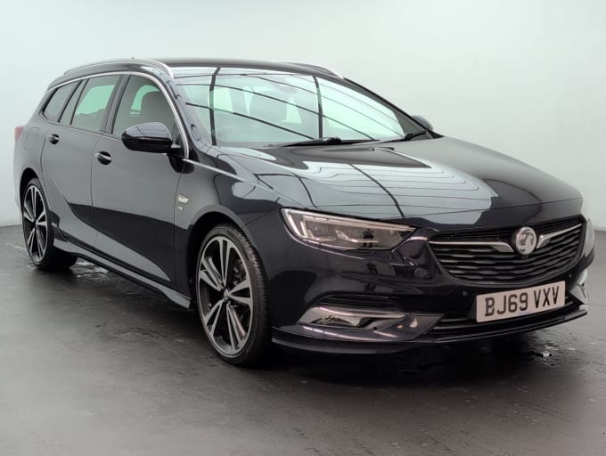 2025 Vauxhall Insignia