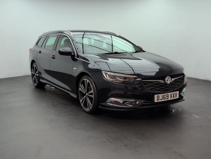 2025 Vauxhall Insignia