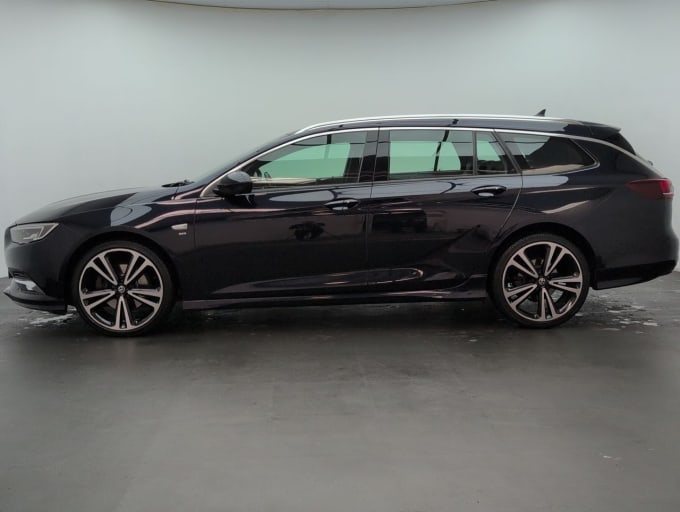 2025 Vauxhall Insignia