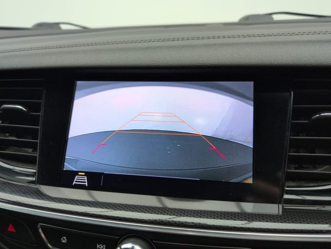 2025 Vauxhall Insignia