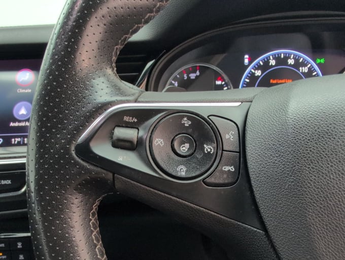 2025 Vauxhall Insignia