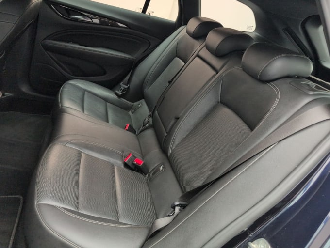2025 Vauxhall Insignia