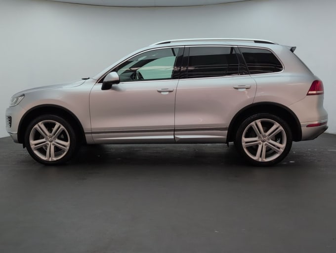 2025 Volkswagen Touareg