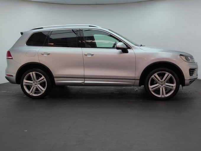 2025 Volkswagen Touareg