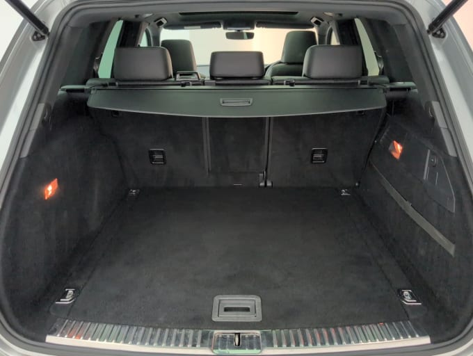 2025 Volkswagen Touareg
