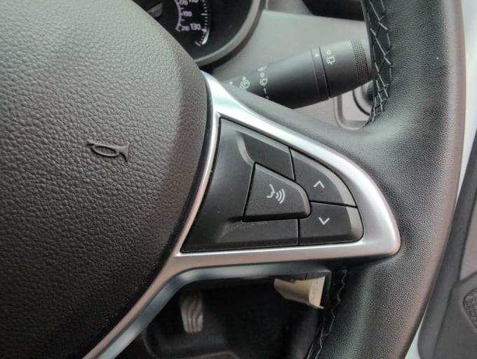 2025 Dacia Duster