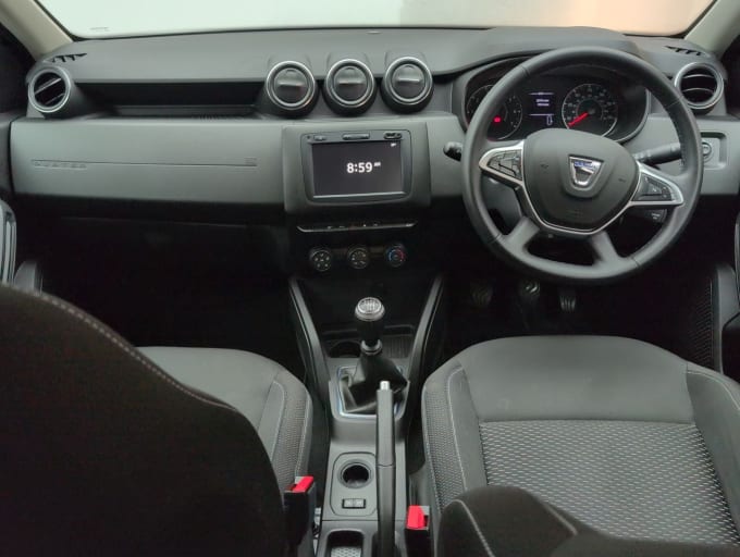 2025 Dacia Duster
