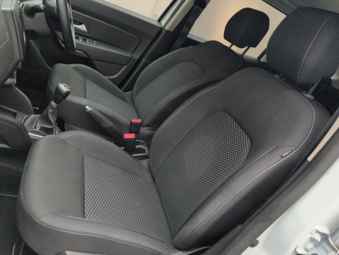 2025 Dacia Duster