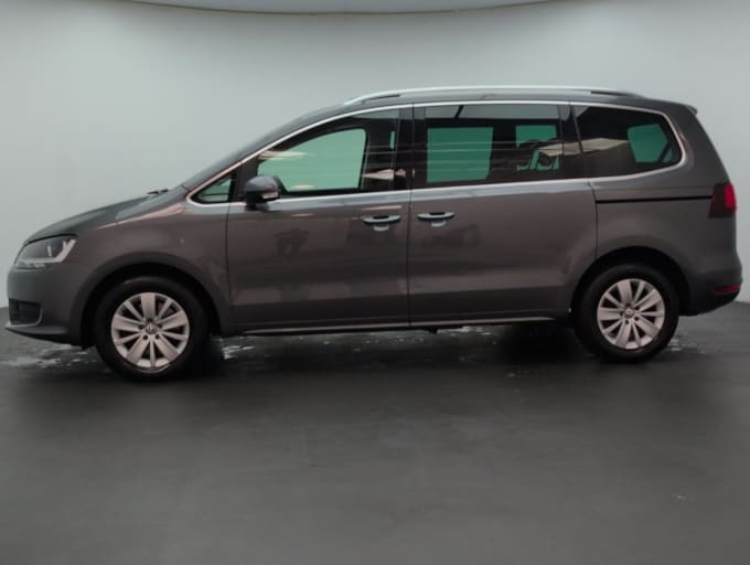 2025 Volkswagen Sharan