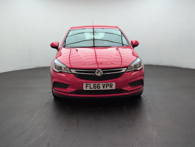 2025 Vauxhall Astra