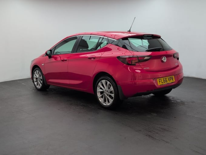 2025 Vauxhall Astra