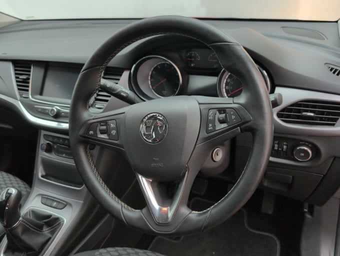 2025 Vauxhall Astra