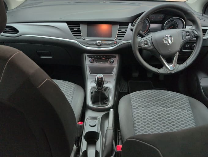 2025 Vauxhall Astra