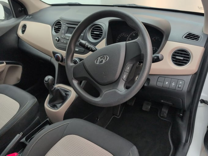 2025 Hyundai I10