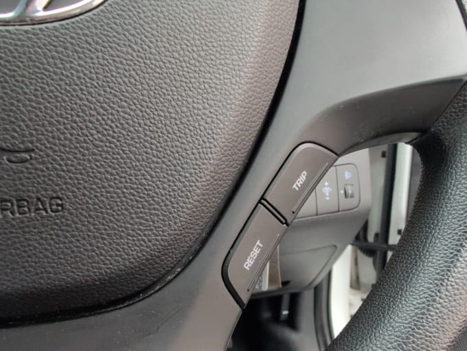 2025 Hyundai I10