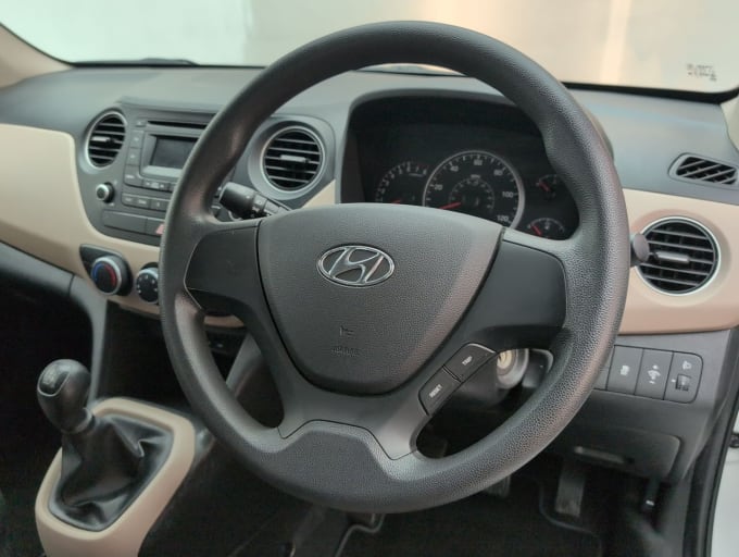 2025 Hyundai I10