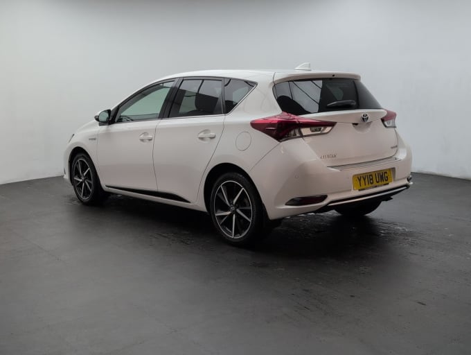 2025 Toyota Auris