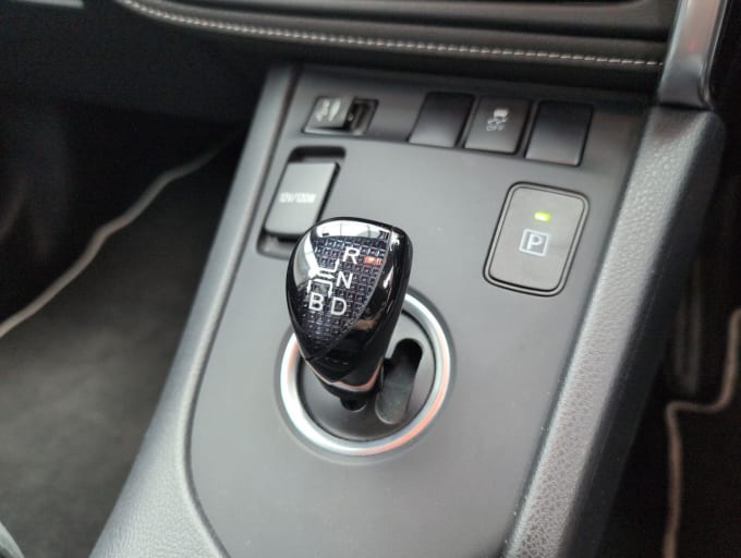 2025 Toyota Auris