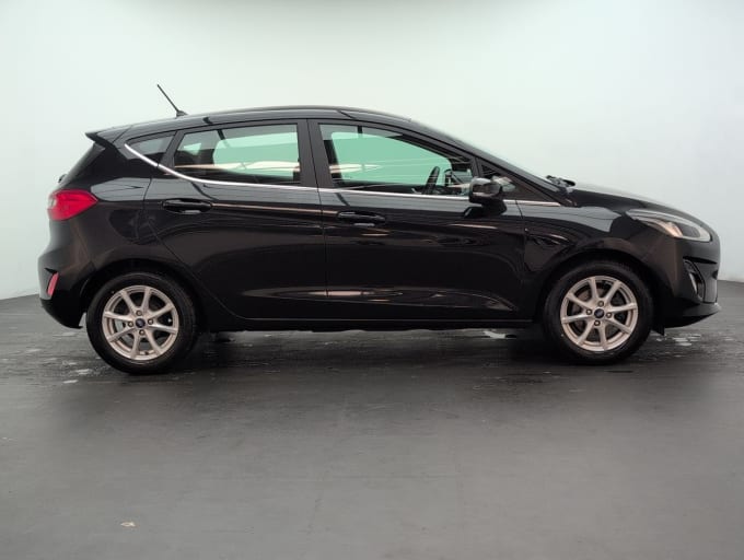 2025 Ford Fiesta